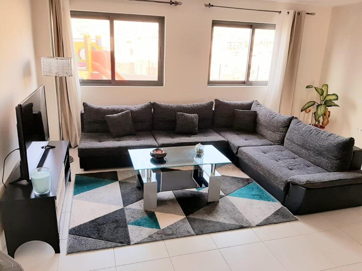 Apartment With Pool In Μιντέλο Εξωτερικό φωτογραφία