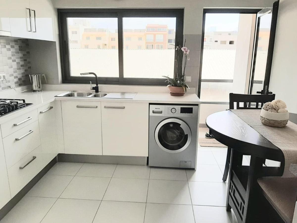 Apartment With Pool In Μιντέλο Εξωτερικό φωτογραφία